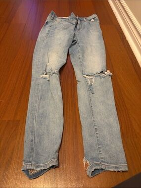 Women’s Light Blue Slim Straight Ripped Jeans